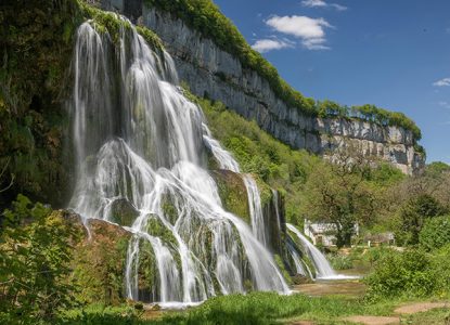 Tourisme Baume-les-Messieurs Jura : Cascade de Baume-les-Messieurs