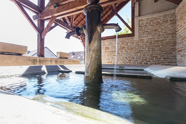 Tourisme Lons-le-Saunier Jura : lavoir de Cesancey