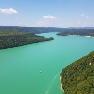Tourisme Jura : Lac de Vouglans