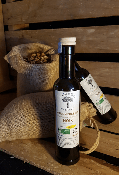 Tourisme Lons-le-Saunier Jura : huile de noix - Arbre à Huile